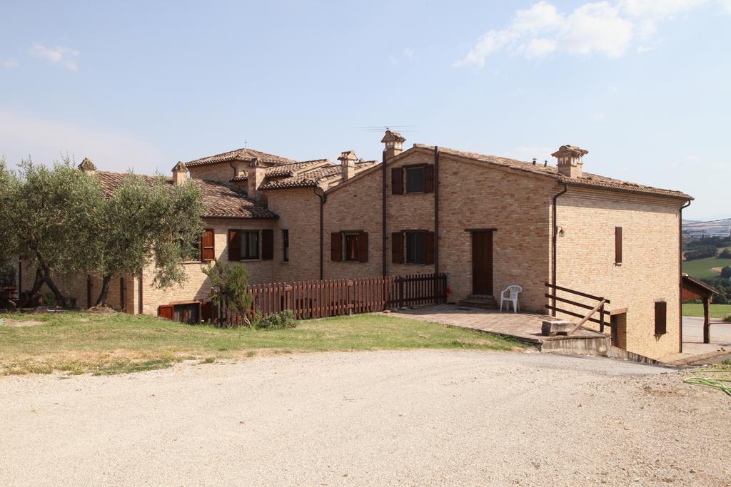 Agriturismo Sant'Antonio Villa Montegridolfo Kültér fotó