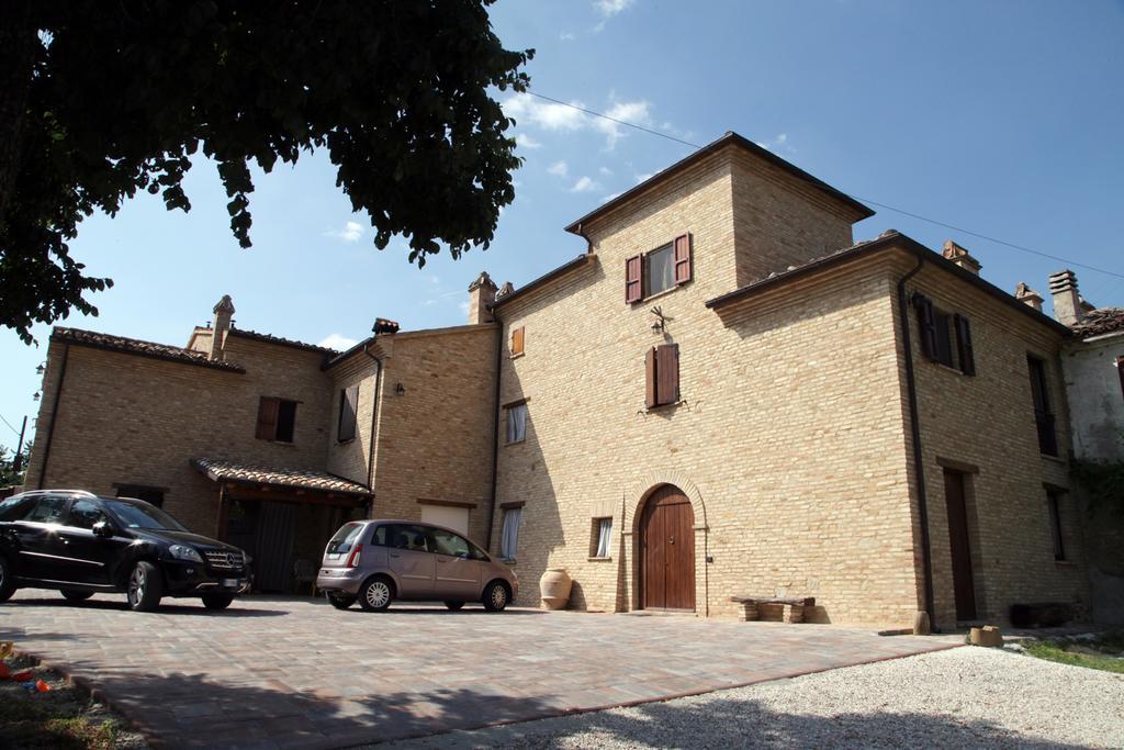 Agriturismo Sant'Antonio Villa Montegridolfo Kültér fotó